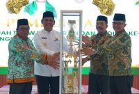 Foto Bupati Barito Utara, H. Shalahuddin didampingi Wakil Bupati Felix Sonadie Y. Tingan dan Sekretaris Daerah Muhlis secara resmi membuka Musabaqah Tilawatil Qur’an dan Hadits (MTQH) ke-53