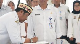 Foto Pemerintah Kabupaten Barito Utara resmi mengukuhkan sebanyak 31 anggota Badan Permusyawaratan Desa (BPD) Pengganti Antar Waktu (PAW) yang berasal dari 20 desa