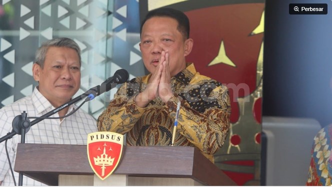Eks Jaksa Agung Muda Tindak Pidana Khusus (Jampidsus) Kejaksaan Agung, Febrie Adriansyah ditetapkan sebagai tersangka. [Suara.com/Alfian Winanto] 