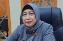Foto Ketua DPRD Kabupaten Barito Utara, Hj. Mery Rukaini
