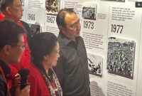 Megawati Hadiri Pameran “Meretas Jalan Demokras