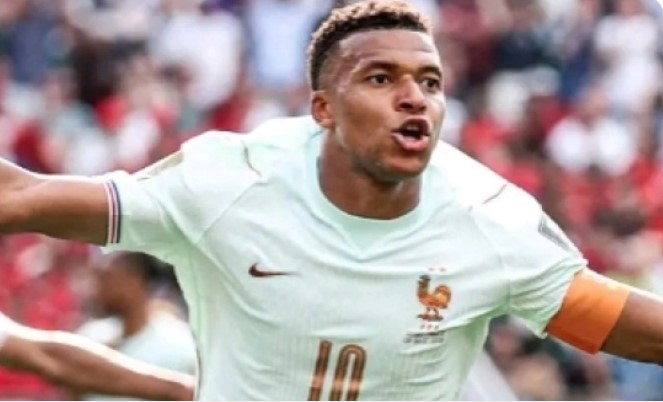  Kylian Mbappé mencetak satu gol, satu assist, dan terpilih sebagai Man of the Match saat Prancis mengalahkan Maroko 2-0 pada perempat final Piala Dunia 2026. (@fifaworldcup)
