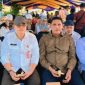 Anggota Komisi II DPRD Kalteng Noor Fazariah Kamayanti (Paling Kanan), bersama Asisten Perekonomian dan Pembangunan Setda Kalteng Anang Dirjo, Kepala Dinas PMD Kalteng Aryawan dan Kepala Dinas Ketahana Pangan Kalteng Agus Candra menghadiri Panen Raya Padi seluas 25.817 hektare yang dipusatkan di Desa Terusan Mulya, Kecamatan Bataguh, Kabupaten Kapuas, Rabu (8/7/2026).Foto:Istimewa
