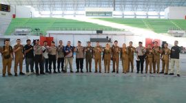 Kepala Dinas PMD Provinsi Kalimantan Tengah bersama tim lintas instansi melakukan Risk Assessment di GOR Indoor Palangka Raya sebagai bagian dari persiapan Rakor Penyelenggaraan Pemerintahan Desa dan Kelurahan se-Kalimantan Tengah Tahun 2026.