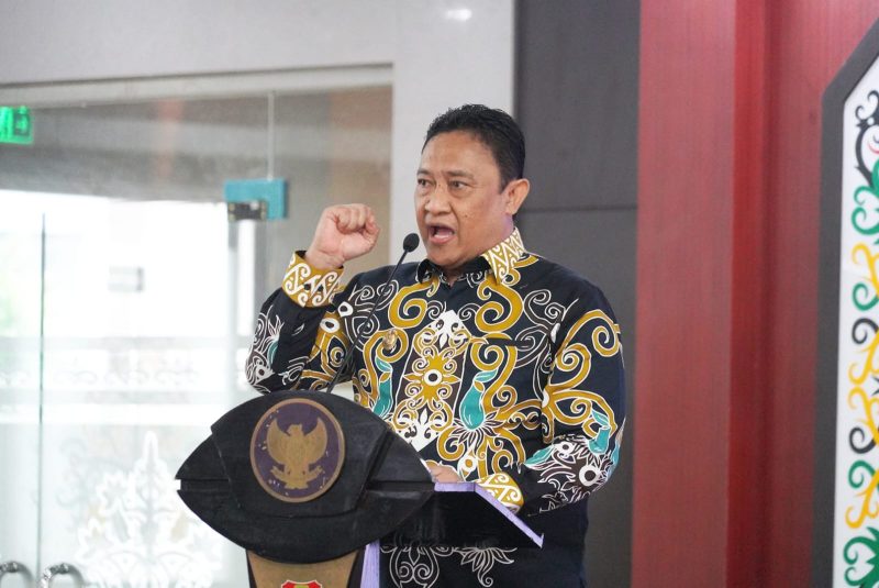 Wakil Gubernur Kalimantan Tengah Edy Pratowo membuka Entry Meeting Penilaian Opini Maladministrasi Penyelenggaraan Pelayanan Publik Tahun 2026 bersama Ombudsman RI di Aula Jayang Tingang, Kantor Gubernur Kalimantan Tengah, Palangka Raya. Kamis (6/8/26)