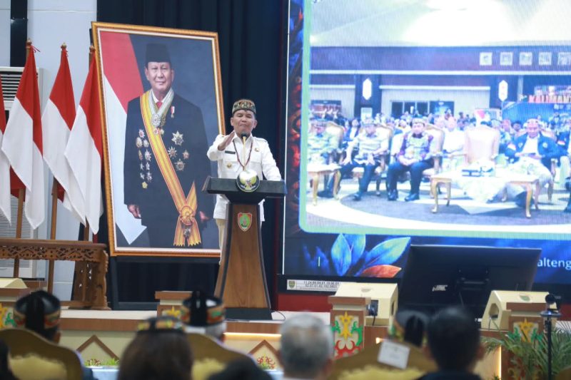 Gubernur Kalimantan Tengah Agustiar Sabran menghadiri kegiatan Penandatanganan BAST Hibah, Pemberian Penghargaan P4GN, dan Kuliah Umum bersama jajaran BNN di Aula Jayang Tingang, Kantor Gubernur Kalteng, Kamis (20/8/26).