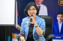 Sekretaris Daerah Provinsi Kalimantan Tengah Linae Victoria Aden menyampaikan paparan dalam kegiatan Pelatihan Kader Lanjut (PKL) dan Pelatihan Instruktur Wilayah (PIW) PKC PMII Kalimantan Tengah Tahun 2026 di Aula Kantor BKKBN Provinsi Kalimantan Tengah, Palangka Raya, Jumat (28/8/26).