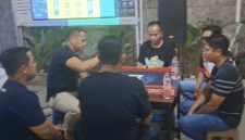 Laga semi final turnamen domino Orado antara El Famiy vs Tim AS. (Foto : 1tulah.com)