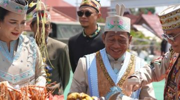 Bupati Heriyus dalam momen peringatan hari jadi ke 24 keabupaten Murung Raya