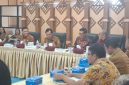 Pemkab Murung Raya mensosialisasikan Peta Jalan Pembangunan Kependudukan 2026–2030 yang dibuka Pj Sekda Mura Sarwo Mintarjo, Selasa (04/08/2026). (foto : 1tulah.com)