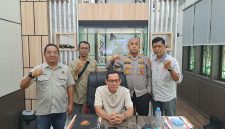 Foto Jajaran pengurus Persatuan Wartawan Indonesia (PWI) Kabupaten Barito Utara melaksanakan audiensi dengan Kapolres Barito Utara AKBP Singgih Fabianto
