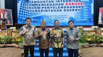 Bupati Mura Heriyus bersama DPRD  dalam Rapat Koordinasi Gubernur, Bupati dan Wali Kota se-Kalimantan Tengah bersama KPK RI, Kamis (13/8/2026).
