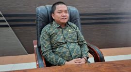 Wakil Ketua II DPRD Kabupaten Kapuas, Berinto.