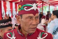 Ketua DPRD Kalteng, Arton S. Dohong saat diwawancara awak media usai menghadiri upacara peringatan HUT ke-81 Kemerdekaan Republik Indonesia di Kantor Gubernur Kalteng, Senin (17/8/2026).Foto:1tulah.com