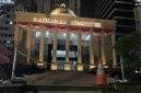 Situasi Gedung Mahkamah Konstitusi saat Kamis (22/8/2024) malam yang lengang.ANTARA/Mario Sofia Nasution 
