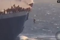Kapal Mutiara Sentosa 2 terbakar di tengah laut, tepatnya di perairan Kepulauan Madura, Jawa Timur, Minggu (2/8/2026) pagi. [Ist] 