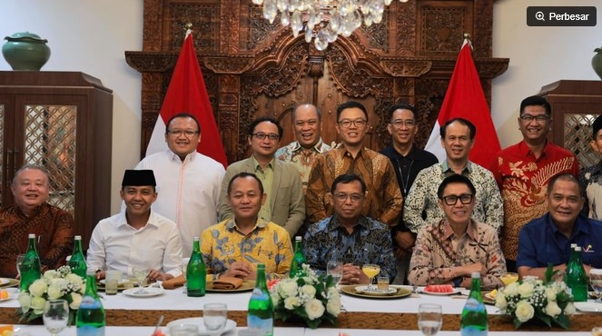 Sekretaris jenderal partai politik pendukung pemerintahan Presiden Prabowo Subianto menggelar pertemuan di Jakarta menjelang HUT ke-81 Kemerdekaan RI. [Suara.com/istimewa] 
