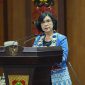 Sekretaris Daerah Provinsi Kalimantan Tengah Linae Victoria Aden saat mewakili Gubernur Kalteng dalam Rapat Koordinasi Pemenuhan Penilaian Tim Evaluasi Laporan Kinerja Program Strategis Nasional Kementerian Dalam Negeri di Aula Eka Hapakat, Kantor Gubernur Kalteng, Jumat (14/8/26).