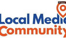 Logo Local Media Community. 