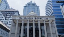 Gedung Mahkamah Konstitusi di Jakarta, Senin (16/10/2023). [Suara.com/Alfian Winanto] 