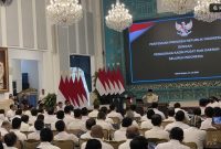 Prabowo saat menggelar pertemuan dengan para pengusaha dari Kamar Dagang dan Industri (Kadin) Indonesia di Istana Negara, Jakarta. (Suara.com/Novian) 