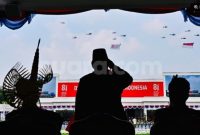 ndonesia Corruption Watch (ICW) mengungkapkna temuan pengadaan burung merpati dalam rangka peringatan HUT ke-81 RI di Istana Merdeka, Jakarta, senilai Rp305 juta. (foto: BPMI Sekretariat Presiden) 