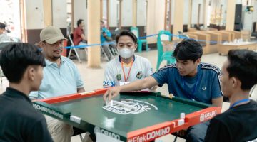 Saat pertandingan domino orado di ajang KNPI Cup  2026 Barito Timur. Foto : 1tulah.com/zakirin