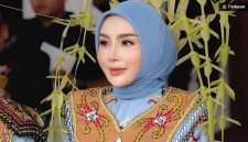 Kebakaran Parah di Kalteng, Anak Buah Gubernur Agustiar: Selamat  Ulang Tahun Nyonya Agustiar [Instagram] 
