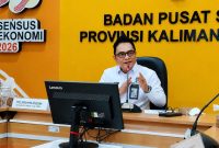 Kepala BPS Provinsi Kalimantan Tengah Toto Haryanto Silitonga menyampaikan perkembangan indikator ekonomi dan sosial Kalimantan Tengah dalam Berita Resmi Statistik, Selasa (1/9/26).