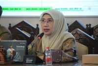 Asisten Administrasi Umum Setda Provinsi Kalimantan Tengah Sunarti menghadiri Rapat Bamus DPRD Kalteng bersama Tim Pemerintah Provinsi Kalimantan Tengah di Ruang Rapat Gabungan DPRD Kalteng, Selasa (8/9/2026).