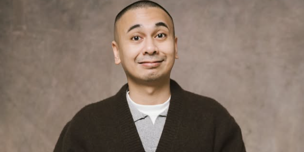Raditya Dika Tertahan di Doha Imbas Erupsi Gunung Anak Krakatau. Instagram @raditya_dika
