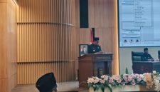 Pemerintah Kabupaten Barito Utara menyampaikan tanggapan atas pandangan umum yang disampaikan fraksi-fraksi DPRD terkait Rancangan Peraturan Daerah tentang Perubahan APBD