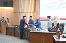 Ketua Fraksi Kebangkitan Bangsa(PKB) H Paramana Setiawan saat memberikan tangganapn di paripurna (Dadang Hardiwan)

Artikel ini adalah bagian dari Mitra Promedia Group dan sudah tayang dengan judul 