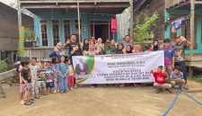 Wakil Ketua I DPRD Kabupaten Murung Raya, Dina Maulidah, melaksanakan kegiatan reses di Desa Muara Maruwei II, Kecamatan Laung Tuhup, Jumat (18/9/2026)