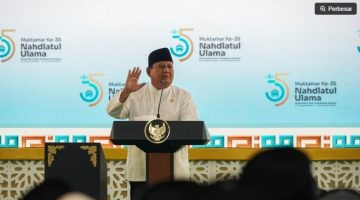 Presiden Prabowo Subianto saat membuka Muktamar ke-35 NU di Jombang, Kamis (27/8/2026). [Suara.com/dok]