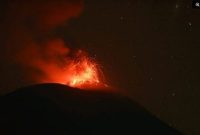 Erupsi Gunung Ile Lewotolok di Kabupaten Lembata, Provinsi Nusa Tenggara Timur. ANTARA/HO-PPG Ile Lewotolok 