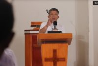 Arsip - Ferdy Sambo saat mengikuti kegiatan Praise and Worship yang diselenggarakan bersama Gereja Oikumene Terang Dunia, Jumat (12/12/2025). (Istimewa) 