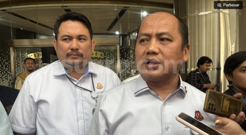 Kepala Pusat Penerangan Hukum (Kapuspenkum) Kejagung, Anang Supriatna. (Suara.com/Faqih) 
