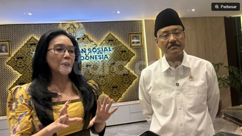 Anggota Komisi XIII DPR RI, Rieke Diah Pitaloka atau yang akrab disapa Oneng. (Suara.com/Lilis) 