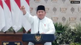 Presiden Republik Indonesia, Prabowo Subianto, menghadiri puncak acara Resepsi Kesyukuran 100 Tahun Pondok Modern Darussalam Gontor di Ponorogo, Jawa Timur. (tangkap layar) 