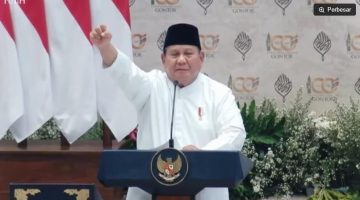 Presiden Republik Indonesia, Prabowo Subianto, menghadiri puncak acara Resepsi Kesyukuran 100 Tahun Pondok Modern Darussalam Gontor di Ponorogo, Jawa Timur. (tangkap layar) 