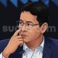 Purbaya Yudhi Sadewa resmi dicopot Presiden Prabowo Subianto dari posisinya sebagai Menteri Keuangan pada Senin (14/9/2026). Desain Suara.com/AI 