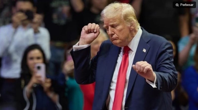 Presiden Amerika Serikat Donald Trump kembali membuka kemungkinan untuk mencalonkan diri dalam Pilpres AS 2028. [Istimewa] 