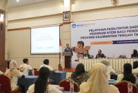 Kepala Dinas Pendidikan Provinsi Kalimantan Tengah Reza Prabowo memberikan arahan dalam Pelatihan Sains bagi Fasilitator Daerah di Palangka Raya, Jumat (2/10/26)