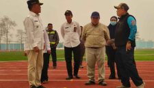 Gubernur Kalimantan Tengah H. Agustiar Sabran menegaskan komitmen Pemprov Kalteng memperkuat penanganan karhutla dan pemenuhan kebutuhan air bersih masyarakat melalui pembangunan sumur bor.