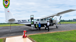Pesawat berada di Bandara Kuala Pembuang, Kabupaten Seruyan. Ketua DPRD Seruyan, Zuli Eko Prasetyo, berharap bandara tersebut mendapat perhatian pemerintah pusat dan diusulkan masuk Proyek Strategis Nasional (PSN) agar infrastrukturnya ditingkatkan serta dapat menjadi alternatif penerbangan di Kalimantan Tengah saat kabut asap mengganggu operasional bandara lain.