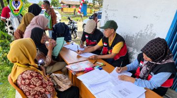 Salah satu kegiatan yang dilaksanakan oleh Disdukcapil Seruyan dalam memudahkan proses pencatatan kependudukan untuk warga Seruyan. Saat ini Disdukcapil Seruyan Hadirkan Pelayanan Online via WhatsApp, Urusan Administrasi Kependudukan Makin Mudah