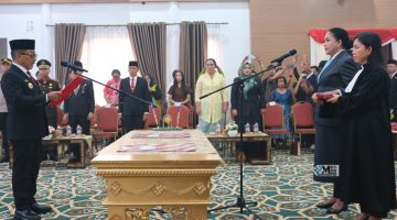 Lynda Kristiane dilantik sebagai Sekretaris Daerah (Sekda) definitif Kabupaten Murung Raya di aula rumah jabatan Bupati, Jumat (9/10/2026).