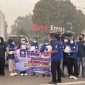 Kabupaten Murung Raya (Mura) menggelar aksi sosial dengan membagikan masker dan minuman vitamin C secara gratis kepada masyarakat Murung Raya yang sedang Beraktivitas di Car Free Day Bundaran Emas Puruk Cahu, Minggu (25/10/2026).