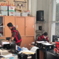 Kejari Murung Raya saat melakukan penggeledahan di Kantor KPU Kabupaten Murung Raya pada Rabu (23/9/2026). (Foto : Kejari Mura)